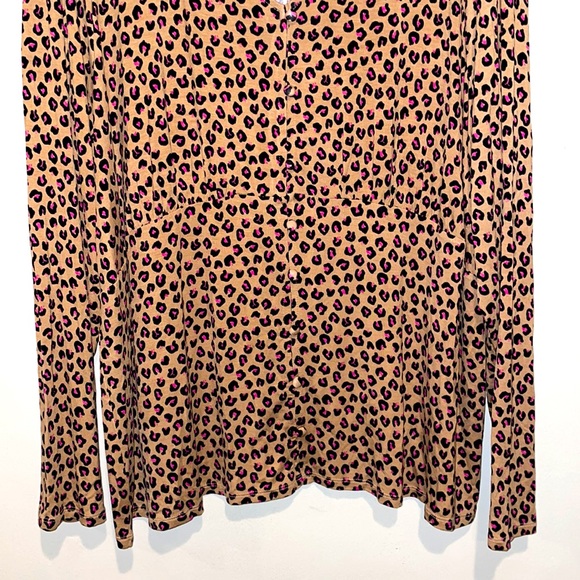 Lane Bryant Cheetah Print Blouse 18/20 NWOT - Picture 3 of 9
